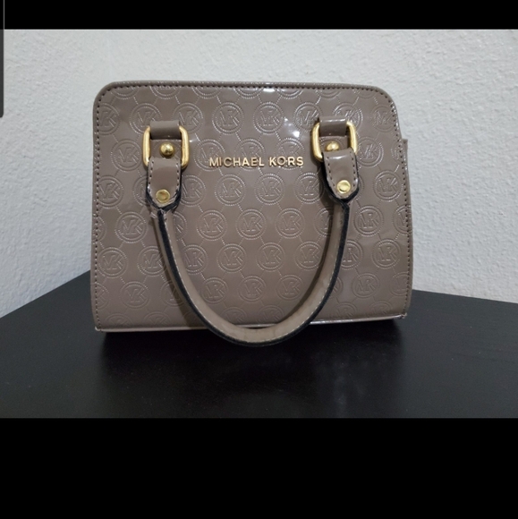 Michael Kors Handbags - Michael Kors Taupe Handbag